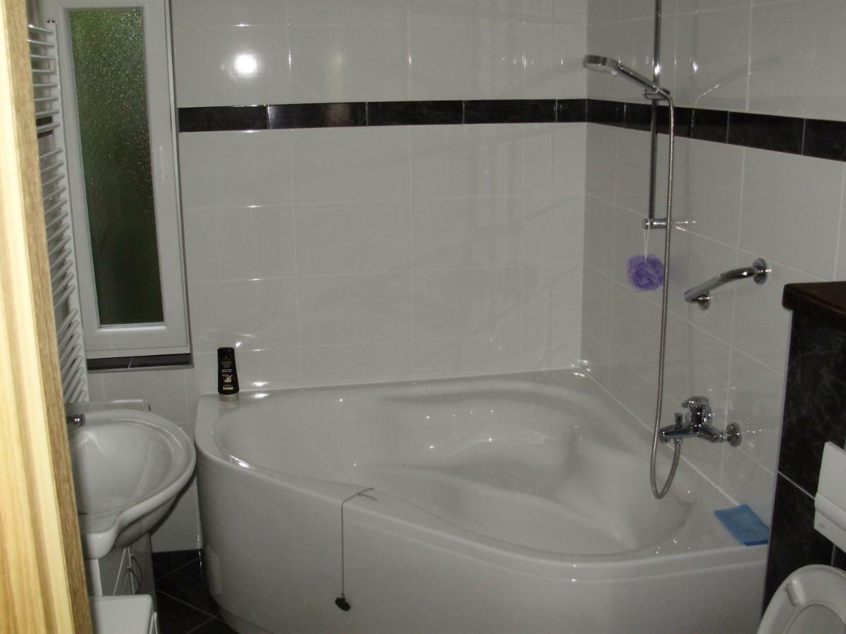 Apartment Maximilian-Free Parking!!! Загреб Екстериор снимка